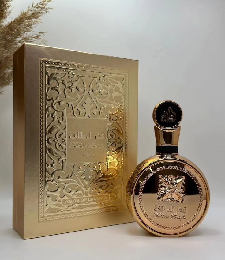 Fakhar Lattafa white for her