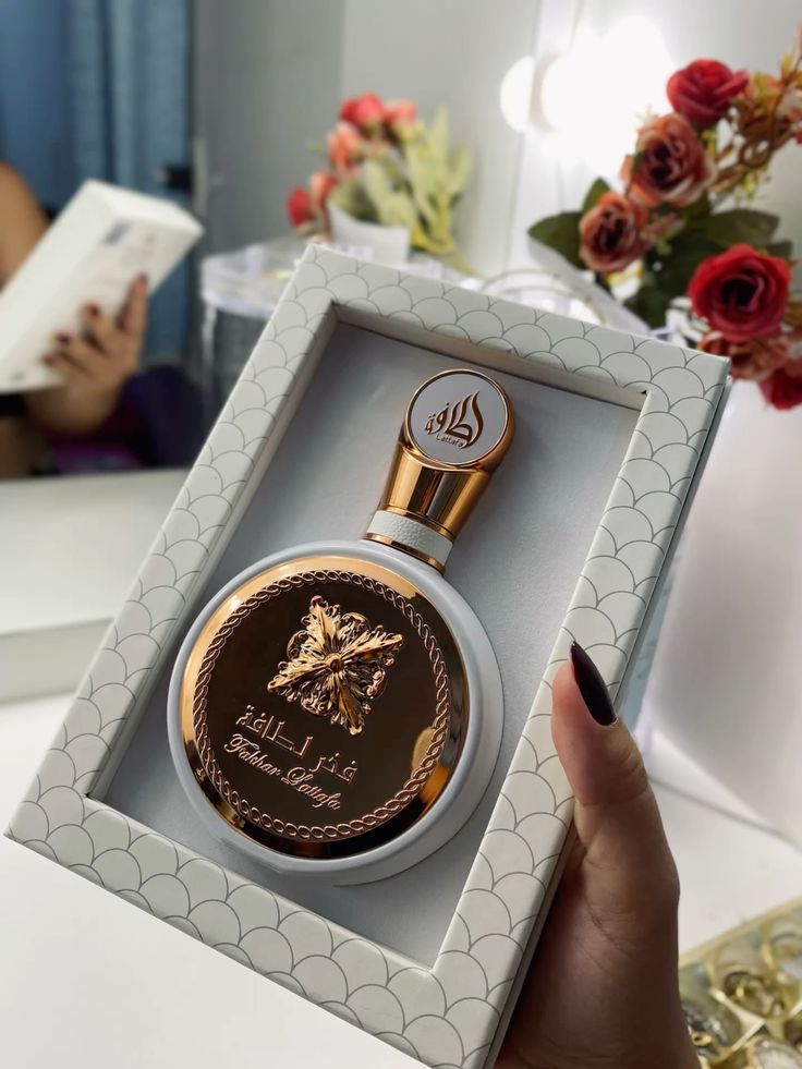 Fakhar Lattafa white for her